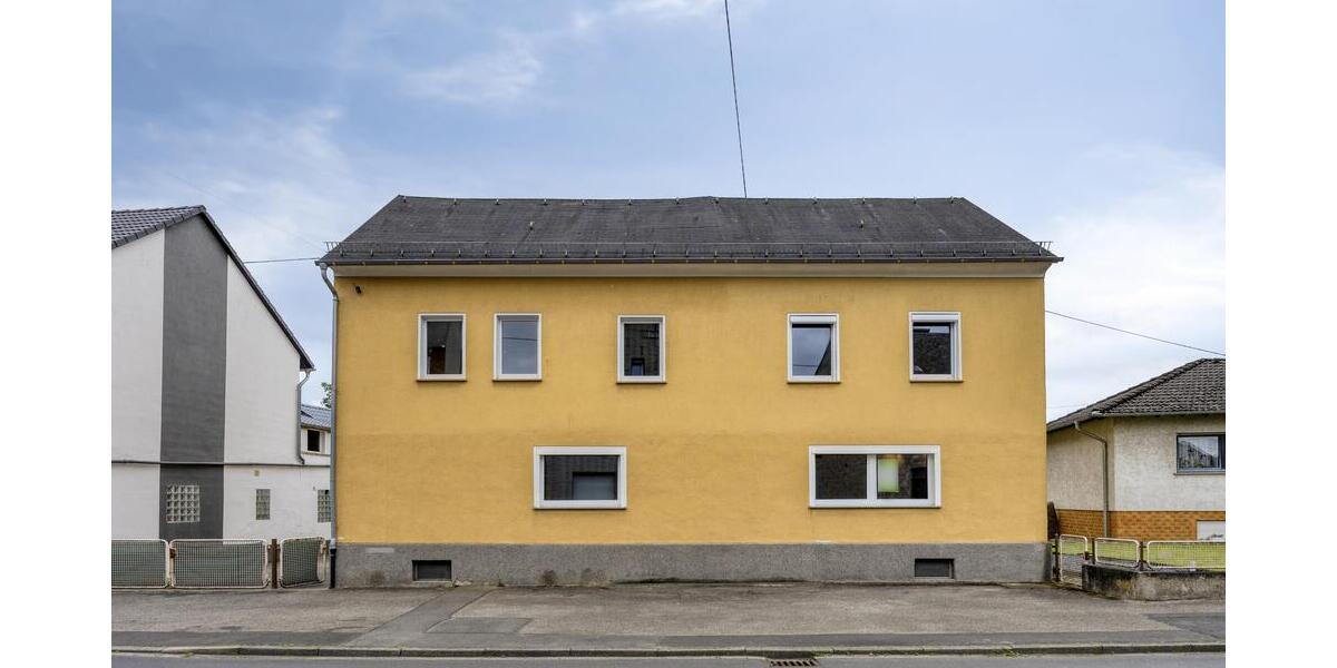 Hausansicht Frontal